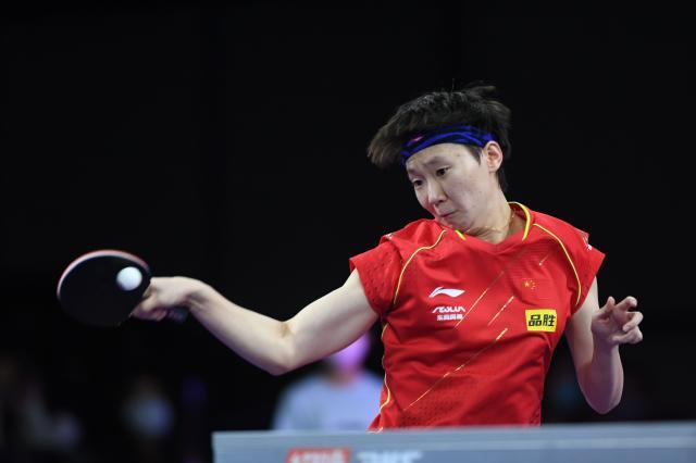 王曼昱决赛力克孙颖莎 生涯首夺世乒赛女单冠军